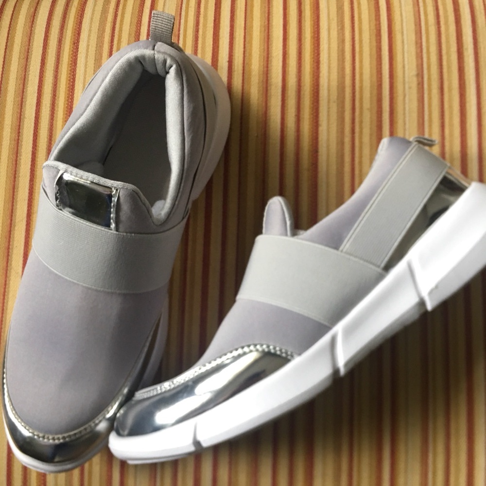 Women’s slip-on sneakers  NEW.  gray & silver size 9.5